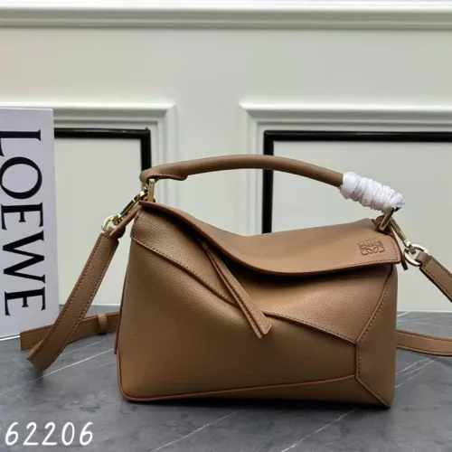 LOEWE AAA Quality Messenger Bags For Women #1385723 $145.00 USD, Wholesale Replica LOEWE AAA Quality Messenger Bags