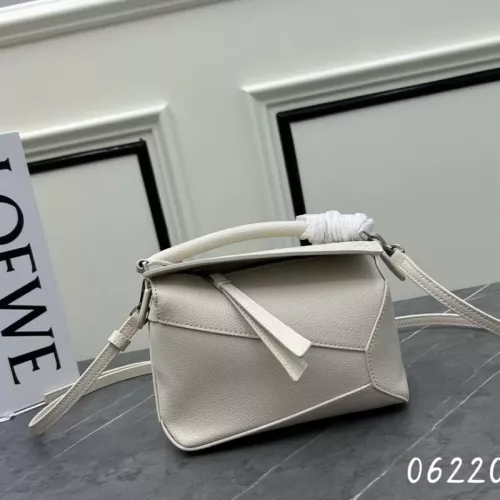 LOEWE AAA Quality Messenger Bags For Women #1385731 $122.00 USD, Wholesale Replica LOEWE AAA Quality Messenger Bags