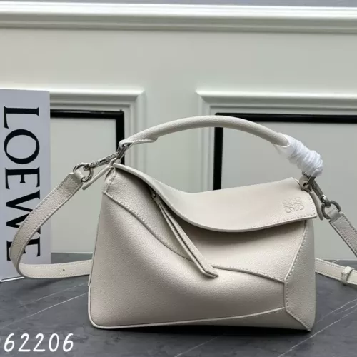 LOEWE AAA Quality Messenger Bags For Women #1385732 $145.00 USD, Wholesale Replica LOEWE AAA Quality Messenger Bags
