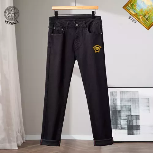 Replica Versace Jeans For Men #1385946 $48.00 USD for Wholesale