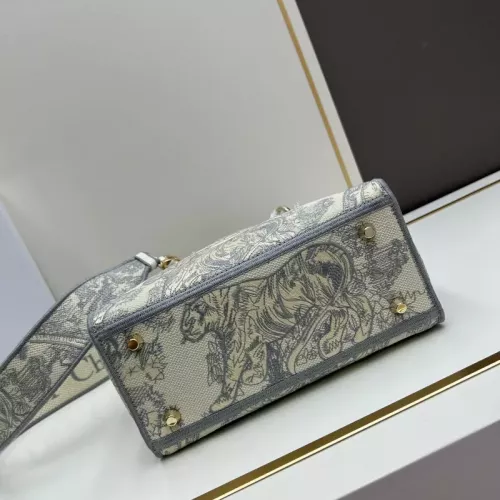 Replica Christian Dior AAA Quality Handbags For Women #1386149 $115.00 USD for Wholesale
