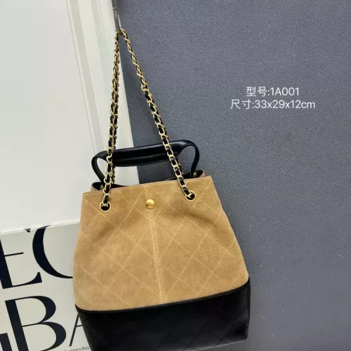 Replica Chanel AAA Quality Shoulder Bags For Women #1386886 $112.00 USD for Wholesale