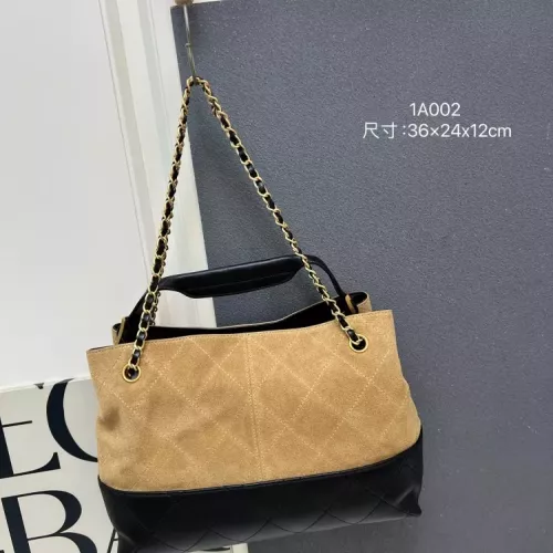 Replica Chanel AAA Quality Shoulder Bags For Women #1386887 $112.00 USD for Wholesale