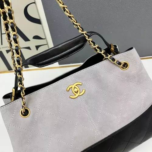 Replica Chanel AAA Quality Shoulder Bags For Women #1386888 $112.00 USD for Wholesale