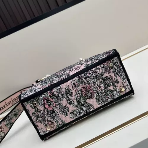 Replica Christian Dior AAA Quality Handbags For Women #1387339 $105.00 USD for Wholesale