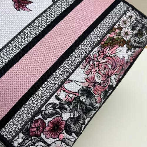 Replica Christian Dior AAA Quality Handbags For Women #1387341 $105.00 USD for Wholesale