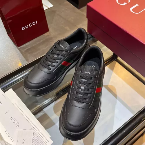 Replica Gucci Casual Shoes For Men #1387422 $102.00 USD for Wholesale