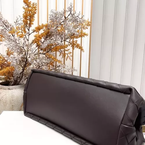 Replica Bottega Veneta BV AAA Quality Shoulder Bags For Women #1387939 $108.00 USD for Wholesale