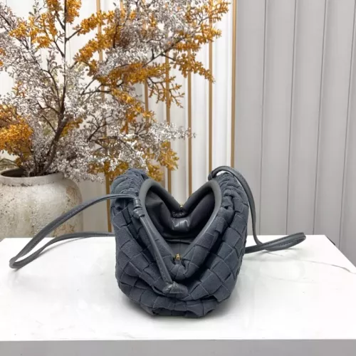 Replica Bottega Veneta BV AAA Quality Messenger Bags For Women #1388021 $100.00 USD for Wholesale