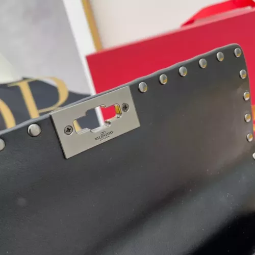 Replica Valentino AAA Quality Messenger Bags For Women #1388043 $105.00 USD for Wholesale