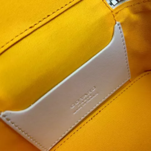 Replica Goyard AAA Quality Cosmetic Pouches For Women #1388316 $72.00 USD for Wholesale