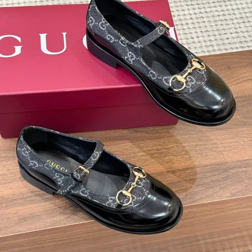 Replica Gucci Oxfords Shoes For Women #1388390 $108.00 USD for Wholesale
