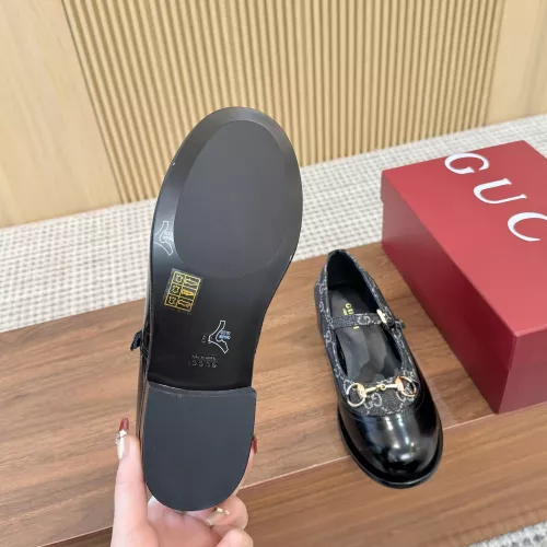Replica Gucci Oxfords Shoes For Women #1388390 $108.00 USD for Wholesale