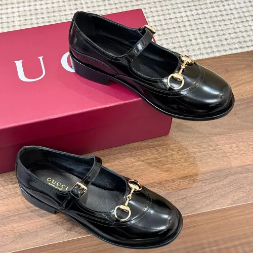 Replica Gucci Oxfords Shoes For Women #1388392 $108.00 USD for Wholesale