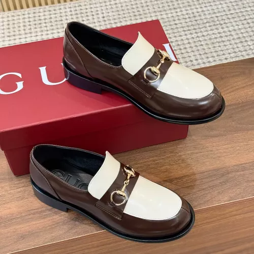 Replica Gucci Oxfords Shoes For Women #1388393 $108.00 USD for Wholesale