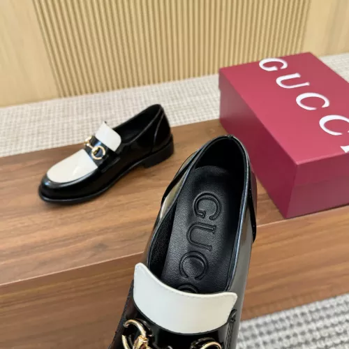 Replica Gucci Oxfords Shoes For Women #1388394 $108.00 USD for Wholesale