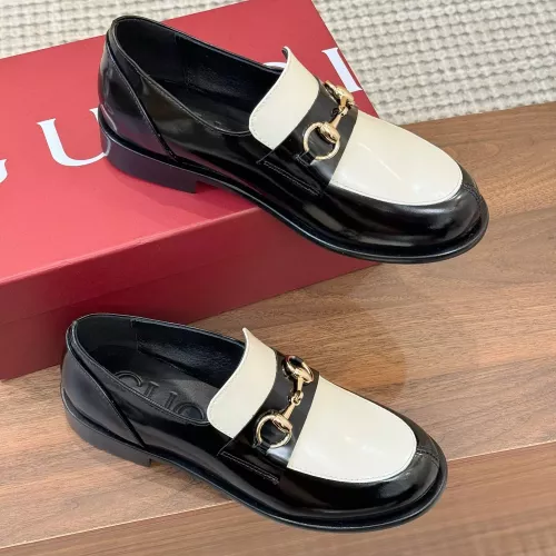 Replica Gucci Oxfords Shoes For Women #1388394 $108.00 USD for Wholesale