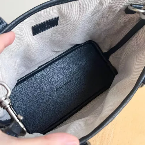 Replica Gucci AAA Quality Handbags For Women #1389376 $68.00 USD for Wholesale