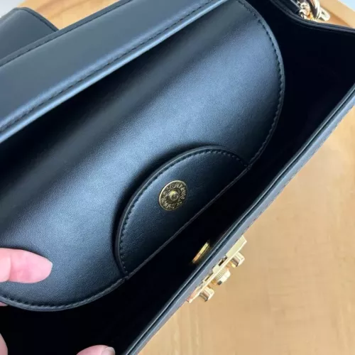 Replica Gucci AAA Quality Messenger Bags For Women #1389420 $82.00 USD for Wholesale