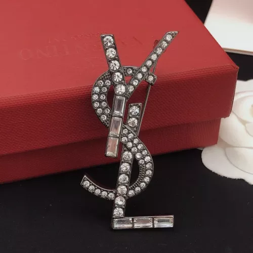 Yves Saint Laurent Brooches For Women #1389541 $29.00 USD, Wholesale Replica Yves Saint Laurent Brooches