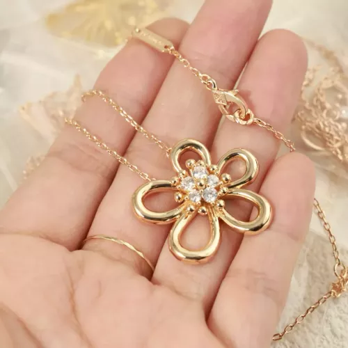Van Cleef &amp; Arpels Necklaces For Women #1389990 $34.00 USD, Wholesale Replica Van Cleef &amp; Arpels Necklaces