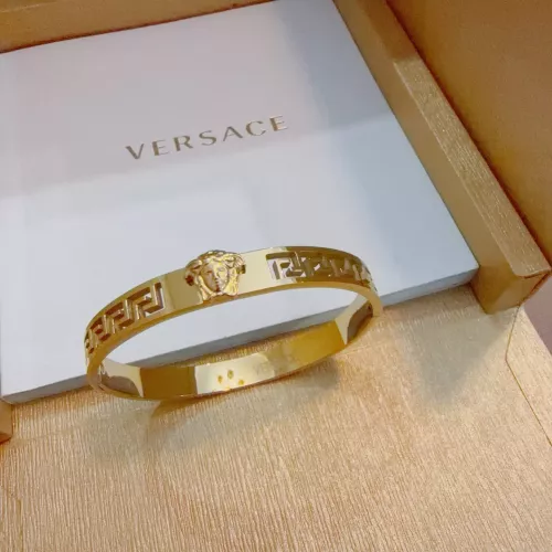 Replica Versace Bracelets #1390108 $42.00 USD for Wholesale