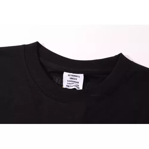 Replica VETEMENTS T-Shirts Short Sleeved For Unisex #1390273 $36.00 USD for Wholesale
