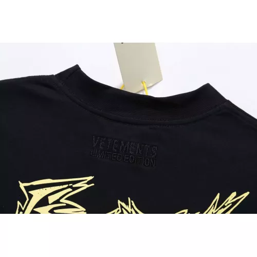Replica VETEMENTS T-Shirts Short Sleeved For Unisex #1390276 $36.00 USD for Wholesale
