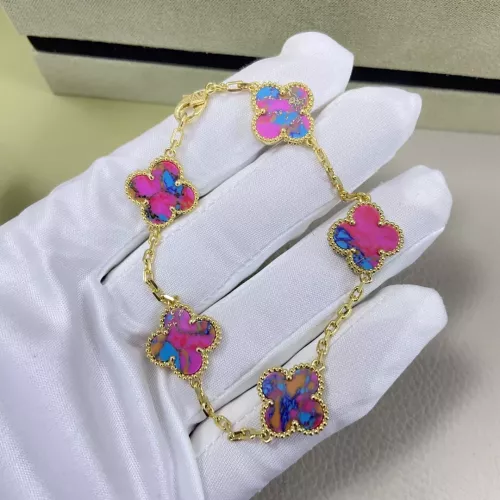Van Cleef &amp; Arpels Bracelets For Women #1390407 $36.00 USD, Wholesale Replica Van Cleef &amp; Arpels Bracelets