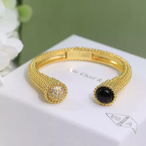 Van Cleef &amp; Arpels Bracelets For Women #1390411 $39.00 USD, Wholesale Replica Van Cleef &amp; Arpels Bracelets