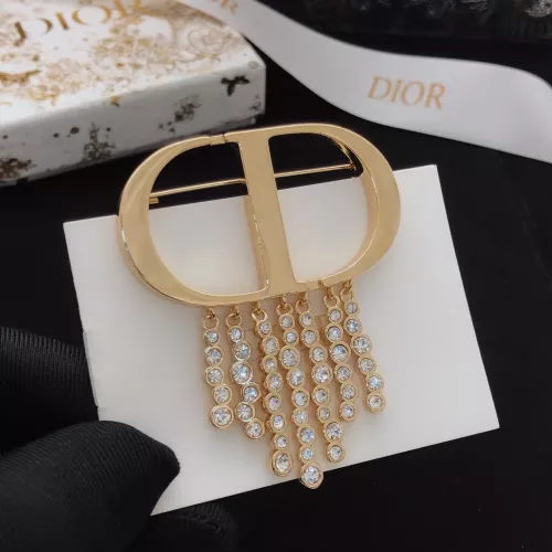 Replica Christian Dior Brooches For Women #1390413 $32.00 USD for Wholesale