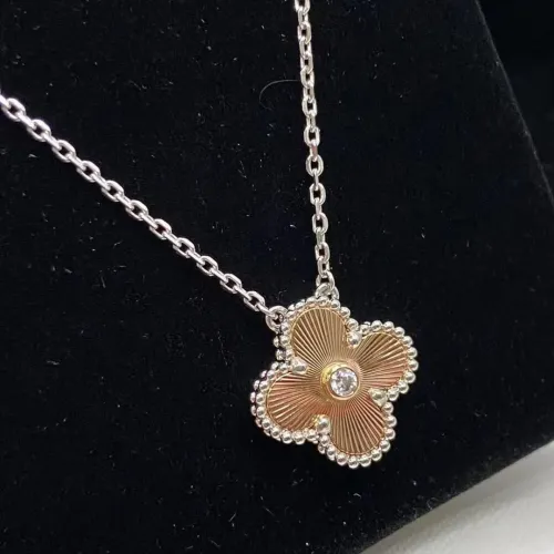 Van Cleef &amp; Arpels Necklaces For Women #1390707 $42.00 USD, Wholesale Replica Van Cleef &amp; Arpels Necklaces
