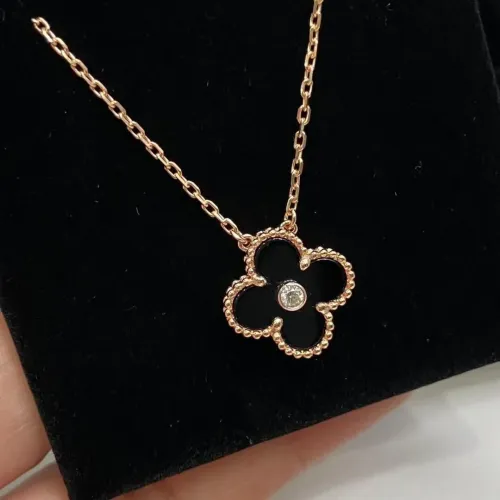 Van Cleef &amp; Arpels Necklaces For Women #1390715 $42.00 USD, Wholesale Replica Van Cleef &amp; Arpels Necklaces