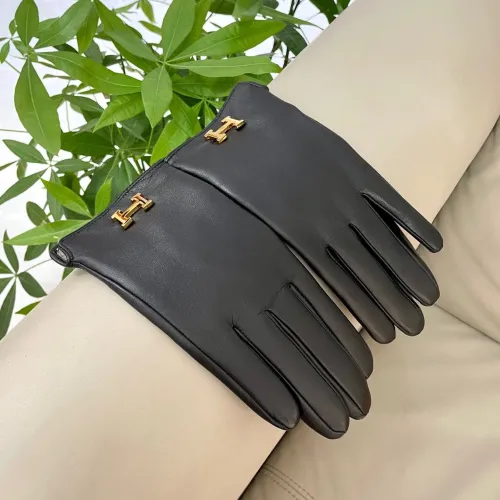 Replica Hermes Gloves For Women #1391486 $56.00 USD for Wholesale