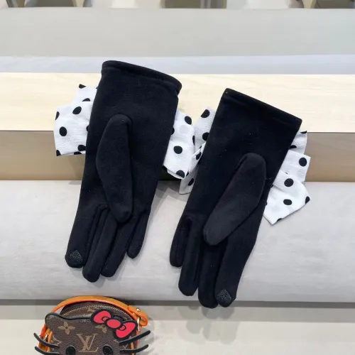 Replica Chanel Gloves For Women #1391488 $40.00 USD for Wholesale
