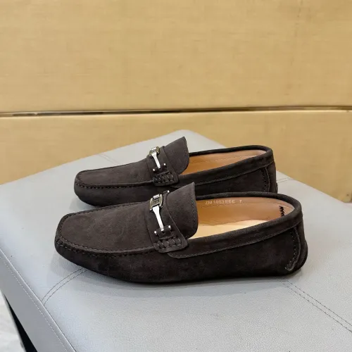 Replica Salvatore Ferragamo Leather Shoes For Men #1391717 $96.00 USD for Wholesale