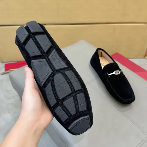 Replica Salvatore Ferragamo Leather Shoes For Men #1391718 $96.00 USD for Wholesale