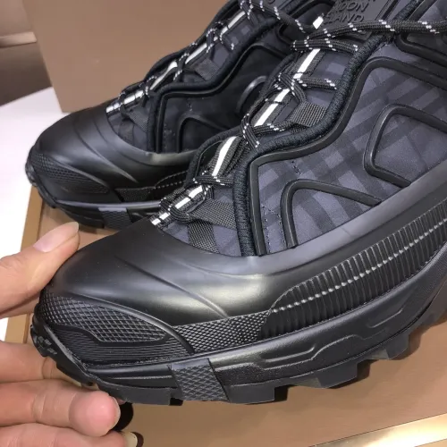 Replica Burberry Casual Shoes For Men #1391971 $122.00 USD for Wholesale