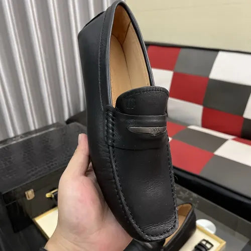 Replica TOD'S Oxfords Shoes For Men #1392069 $88.00 USD for Wholesale