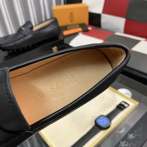 Replica TOD'S Oxfords Shoes For Men #1392069 $88.00 USD for Wholesale