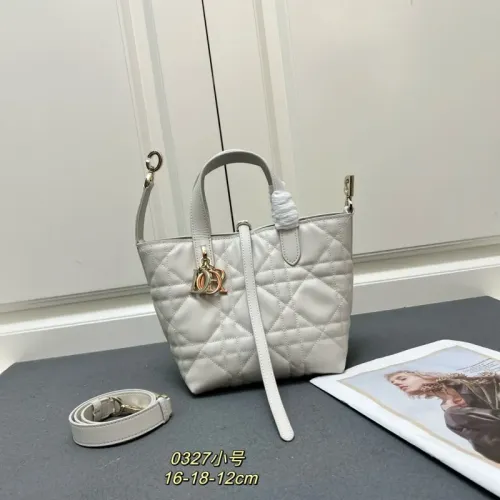 Christian Dior AAA Quality Handbags For Women #1392139 $102.00 USD, Wholesale Replica Christian Dior AAA Quality Handbags