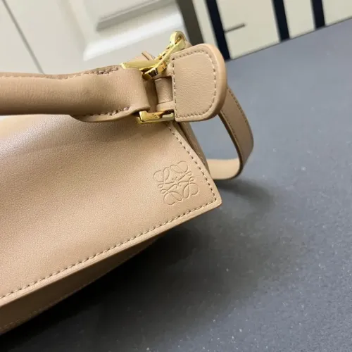 Replica LOEWE AAA Quality Messenger Bags For Women #1392165 $108.00 USD for Wholesale