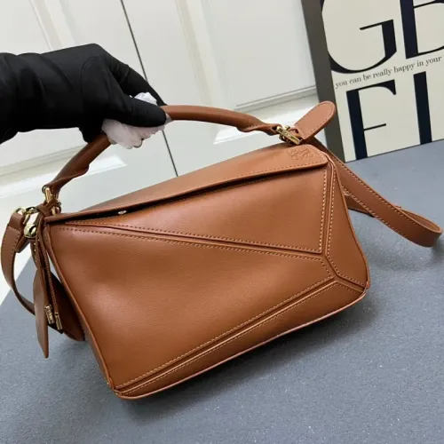 Replica LOEWE AAA Quality Messenger Bags For Women #1392167 $108.00 USD for Wholesale