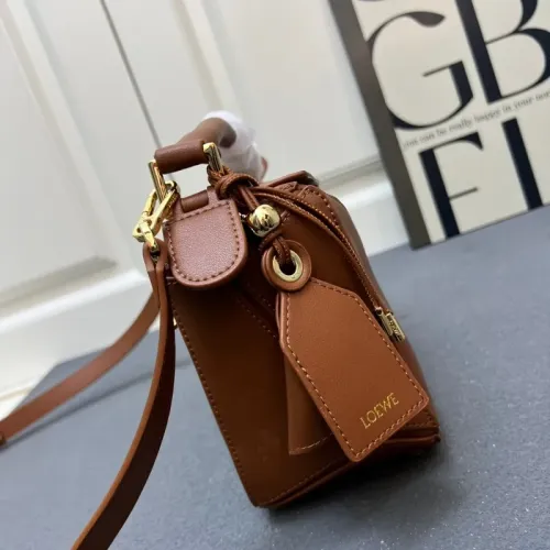 Replica LOEWE AAA Quality Messenger Bags For Women #1392167 $108.00 USD for Wholesale