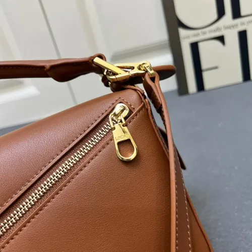 Replica LOEWE AAA Quality Messenger Bags For Women #1392167 $108.00 USD for Wholesale