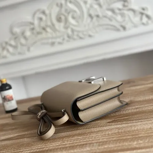 Replica Hermes AAA Quality Messenger Bags For Women #1392440 $96.00 USD for Wholesale