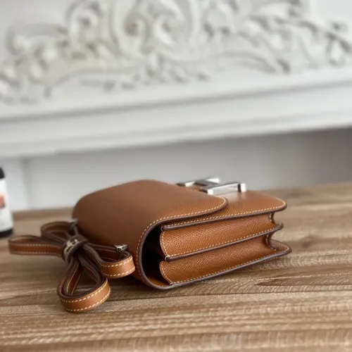 Replica Hermes AAA Quality Messenger Bags For Women #1392465 $96.00 USD for Wholesale