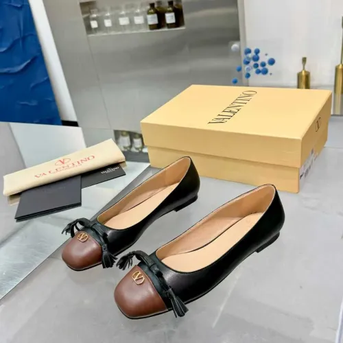 Valentino Flat Shoes For Women #1392880 $105.00 USD, Wholesale Replica Valentino Flat Shoes