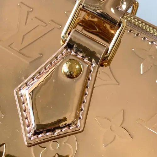 Replica Louis Vuitton AAA Quality Handbags #1393190 $205.00 USD for Wholesale