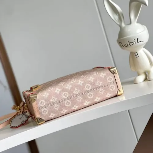 Replica Louis Vuitton AAA Quality Messenger Bags #1393199 $225.00 USD for Wholesale